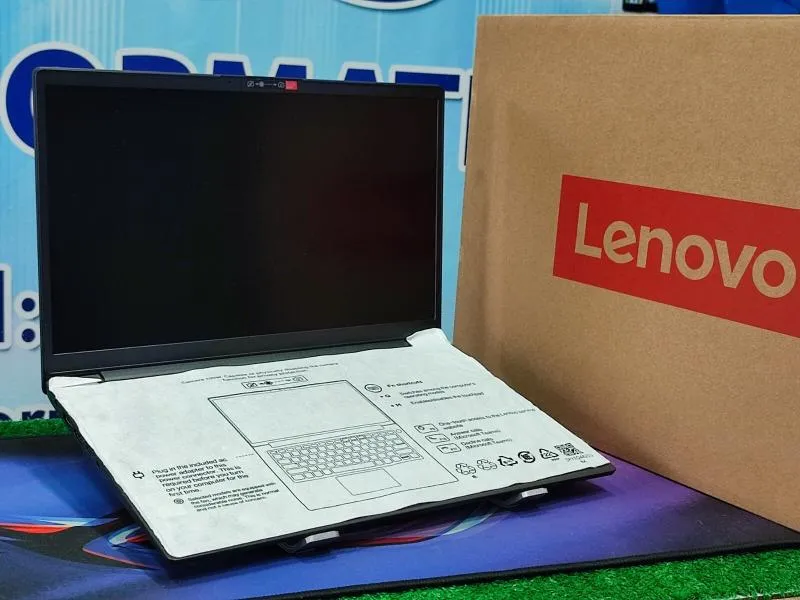 Lenovo V14 G4 — i5-13420H · 8 Go · 512 Go SSD · 14" FHD