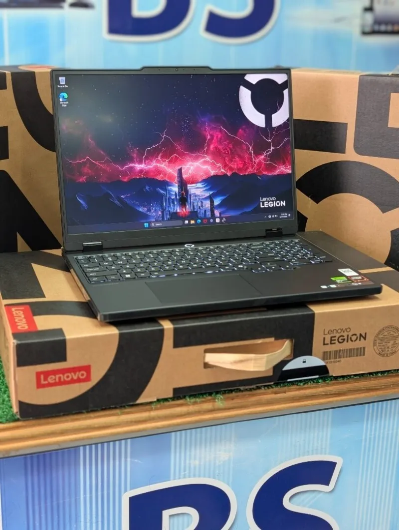 Lenovo Legion 5 15AHP10 — Ryzen 7 · 16 Go · RTX 5060 · 15.3" 165 Hz