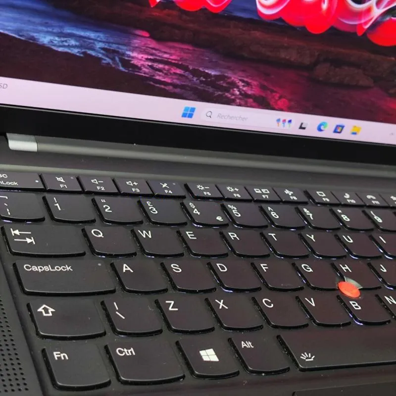 Lenovo ThinkPad X1 Tactile — i5-1135G7 · 16 Go · 14" FHD+ Tactile