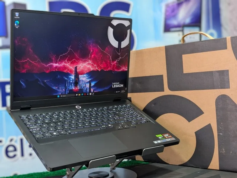 Lenovo Legion Pro 5 16 — Ryzen 9 8940HX · 32 Go DDR5 · RTX 5070 · 16" 240 Hz