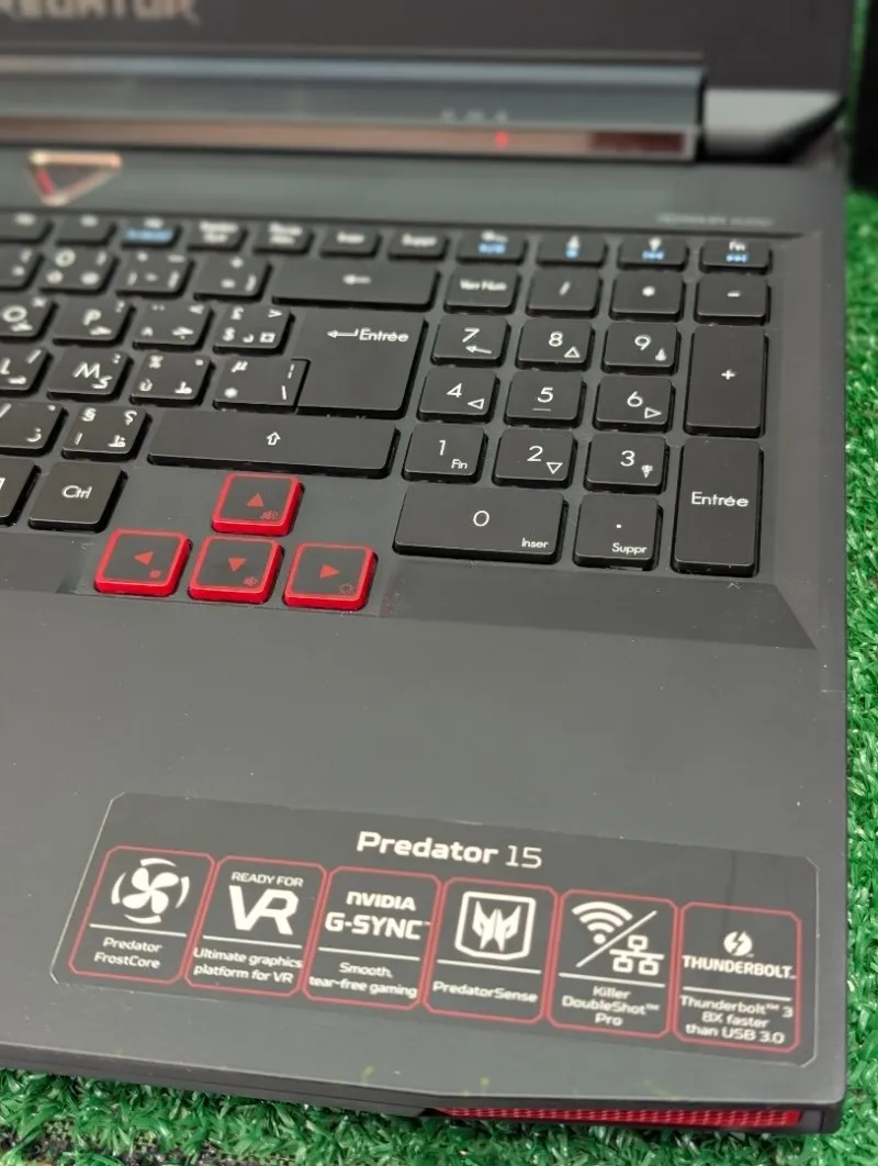 Acer Predator 15 G9-593-70Q9 — i7-7700HQ · 16 Go · 1 To HDD + 256 Go SSD · GTX 1070 · 15.6" FHD IPS