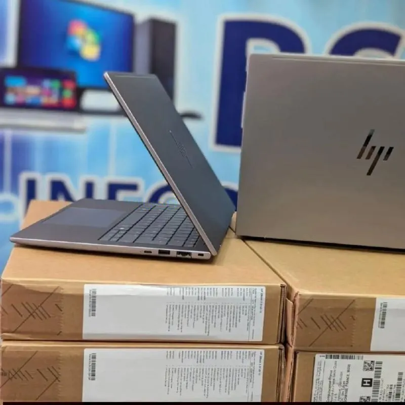 HP ZBook 8 G1AH 14 — Ryzen 5 230 · 16 Go DDR5 · SSD 512 Go · Radeon 760M · 14" WUXGA