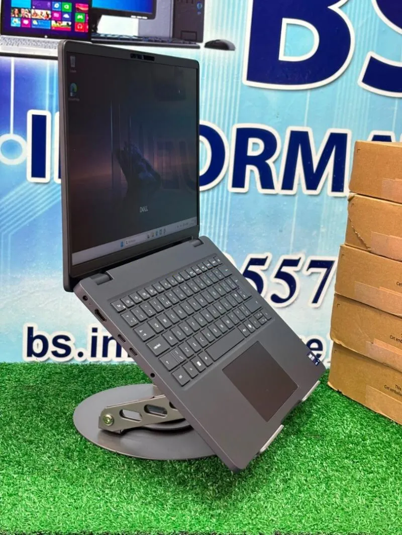 Dell Pro 14 — Intel Core Ultra 5 · 16 Go · 512 Go SSD · 14" FHD