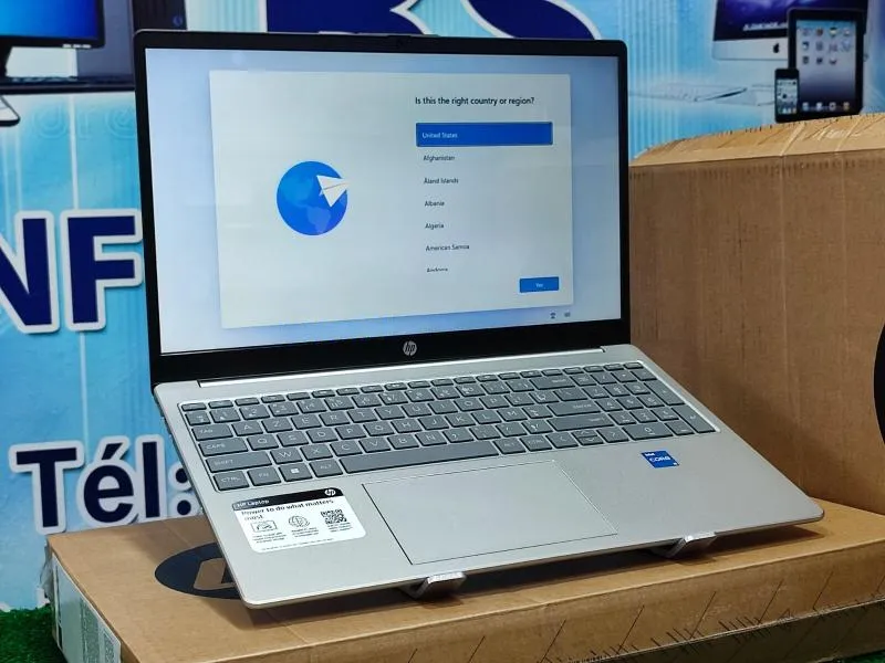 HP Laptop 15 — i5-1235U · 8 Go · Écran tactile 15.6" HD