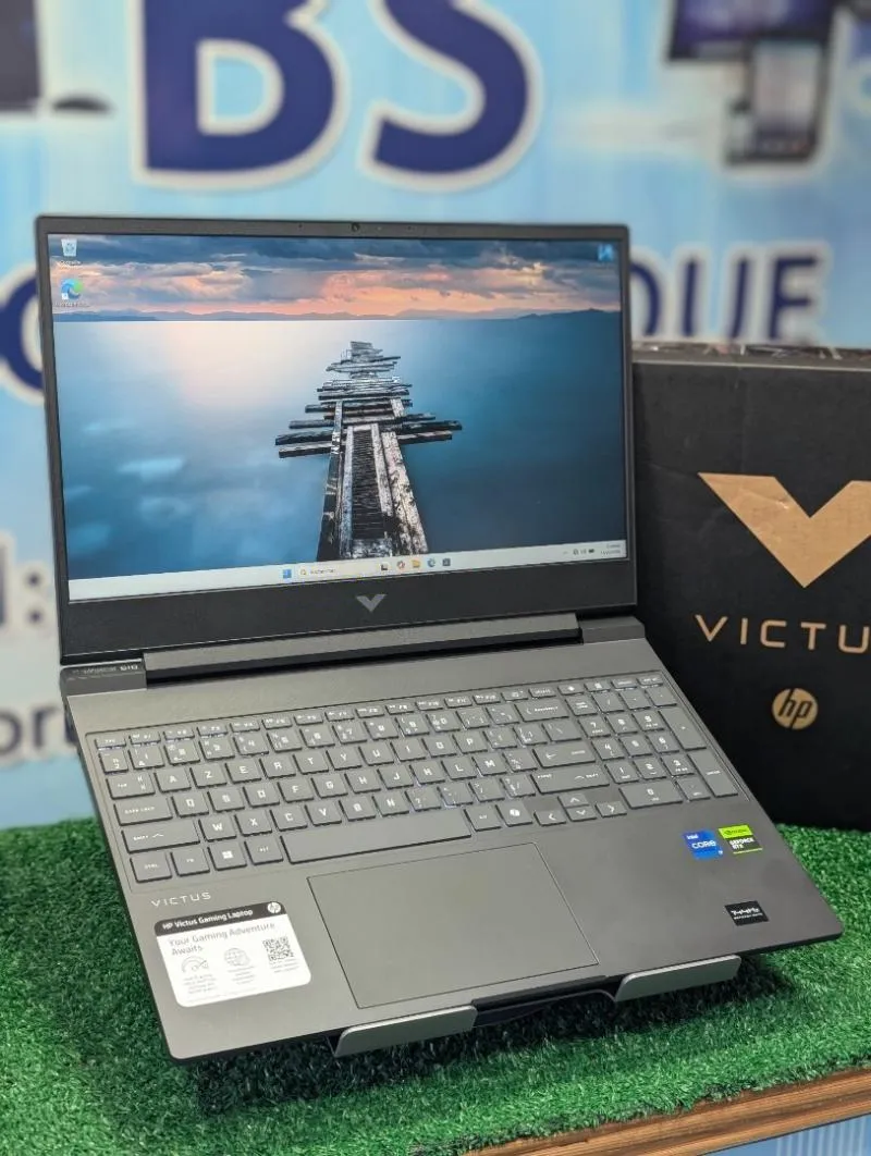 HP Victus 15 — i7-13620H · 16 Go · RTX 5060 · 1 To SSD · 15.6" 144 Hz