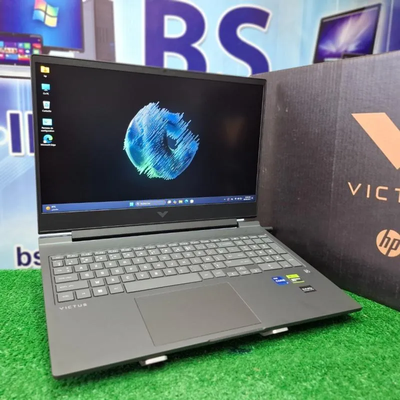 HP Victus 16 — i7-13700HX · 16 Go · RTX 4060 · 16.1" 144 Hz