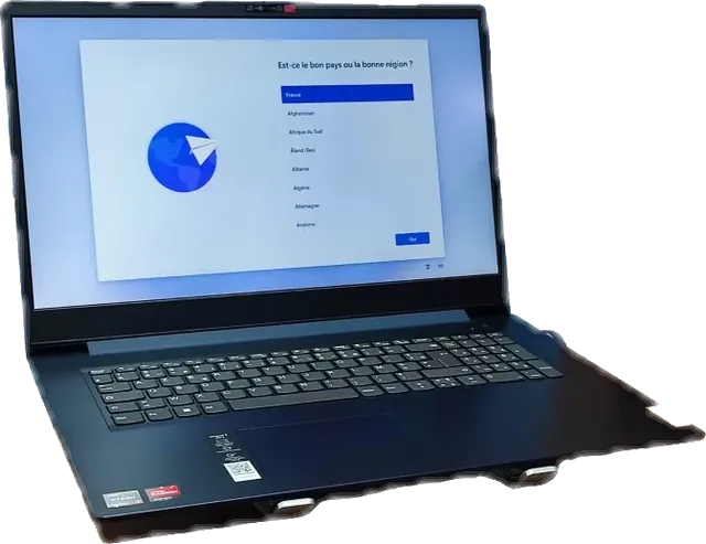Lenovo IdeaPad 3 — AMD Ryzen 7 5700U · 12 Go · 17.3" HD+