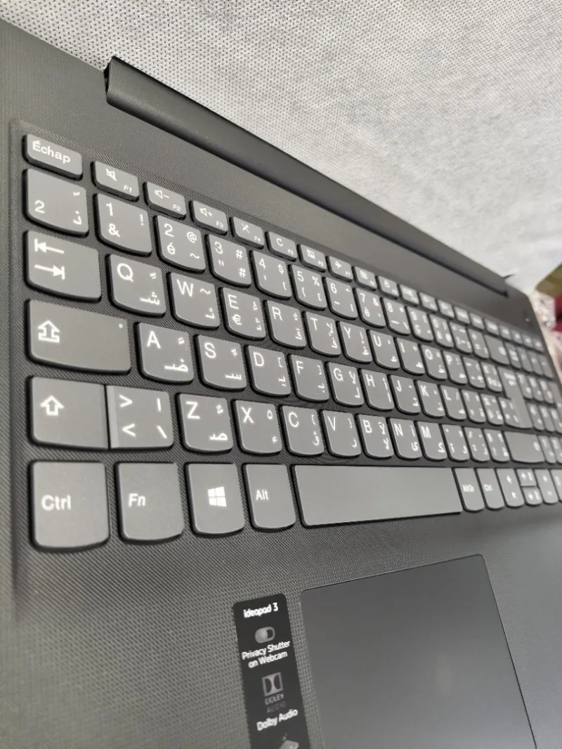 Lenovo IdeaPad 3 — Intel N4020 · 4 Go · 256 Go SSD · 15.6" FHD