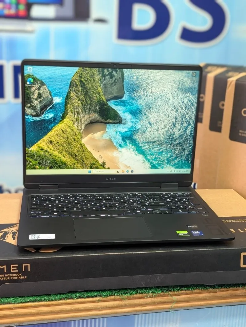 HP OMEN 16 SLIM — Ultra 9 285H · 16 Go DDR5 · RTX 5060 · 16" 144 Hz