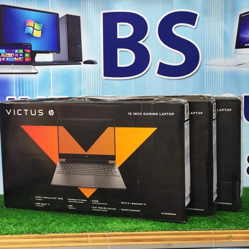HP Victus 15 — Ryzen 5 8645HS · 16 Go · RTX 4050 · 15.6" 144 Hz