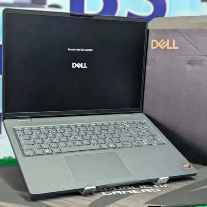 Dell Pro 16 — Ryzen 5 PRO 230 · 32 Go · 512 Go SSD · 16.1" FHD